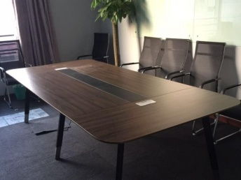 南汇低价销售各式二手办公家具，上海办公用品家具的优质选择